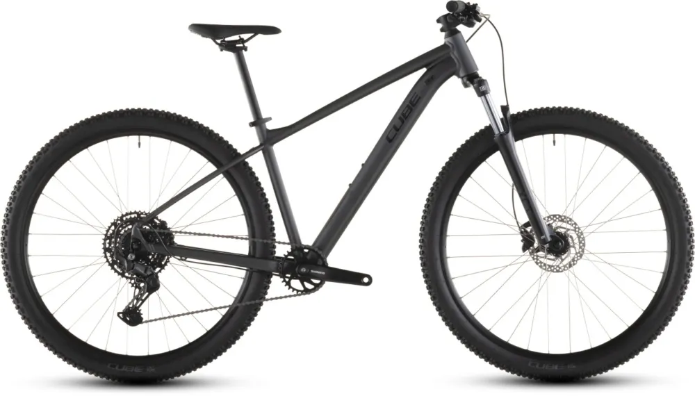 Ultima șansă BICICLETA CUBE AIM PRO SLATEBLACK BLACK 2026 cadru M (17") - roti 29