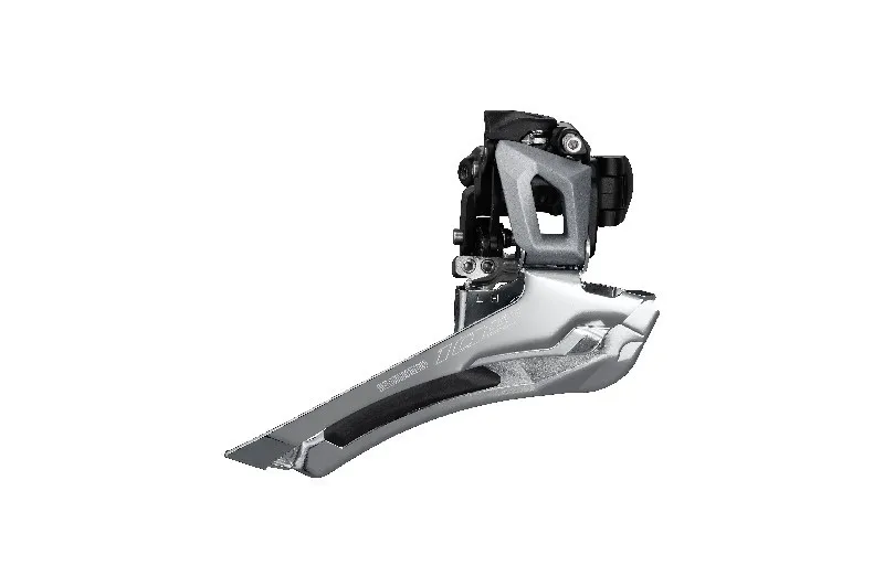 Super ofertă SCHIMBATOR FATA SHIMANO 105 FD-R7000 DUBLU PT. 11 VIT. PE SPATE TRAGERE DE JOS COLIER 31.8MM (INCL. ADAPTOR 28.6MM) UNGHI CS 61-66 PT. PINION MARE 46-53T CL 43.5MM ARGINTIU AMBALAT IND.