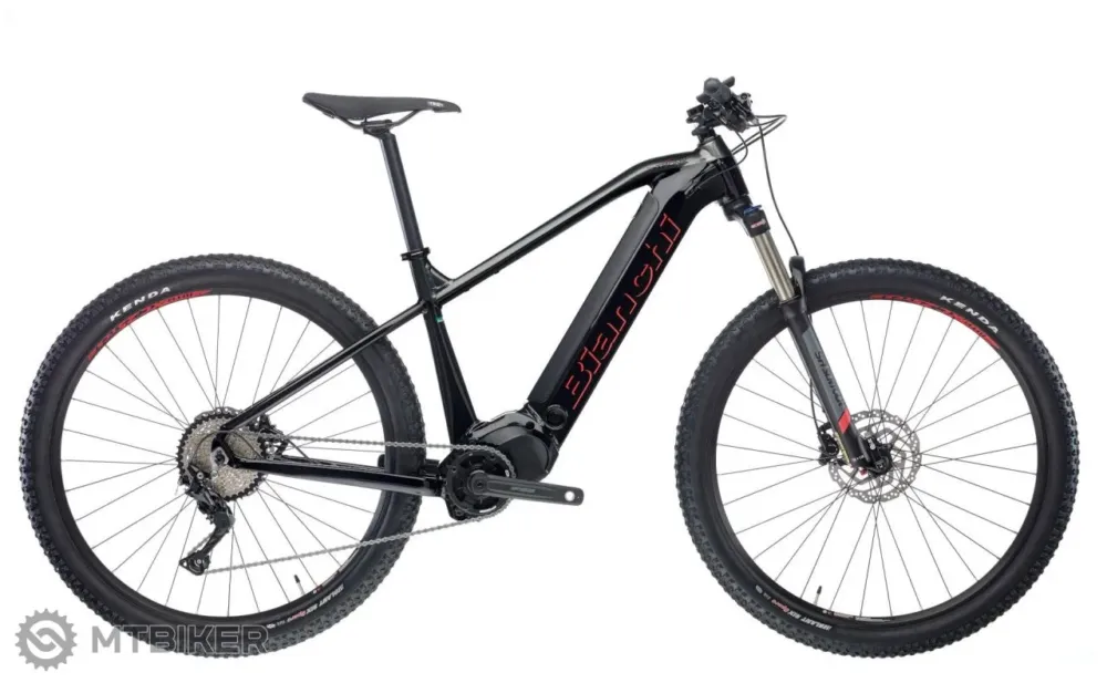 Bicicletă electrică Bianchi T-Tronik Sport 9.2 Altus 29, negru/roșu - XL Reduceri