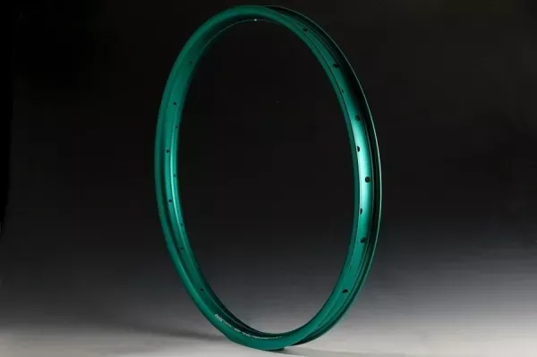 Lichidare de stoc JANTA ECLAT TRIPPIN PERETE DUBLU ALU 6066 PERETE AERO 36G Lime