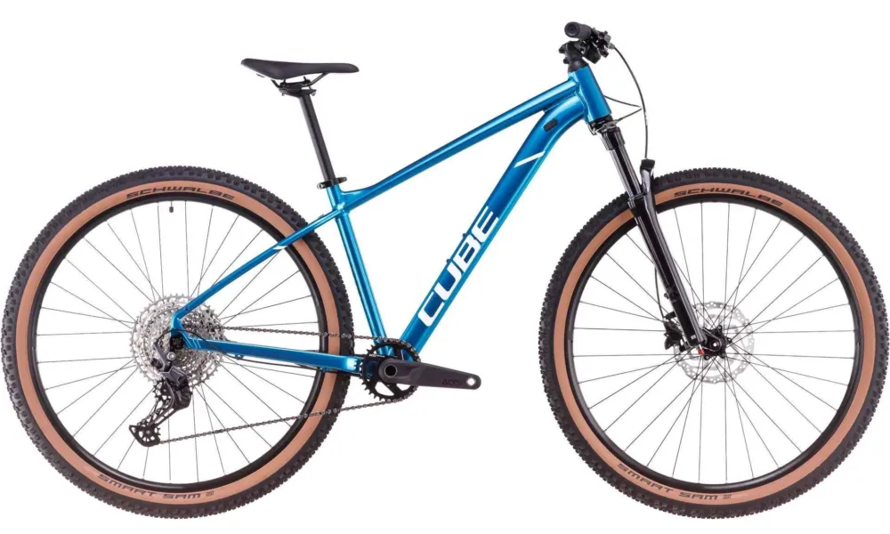 Bicicleta Cube Attention Pro metallicteal white 22 29 XL Ofertă specială