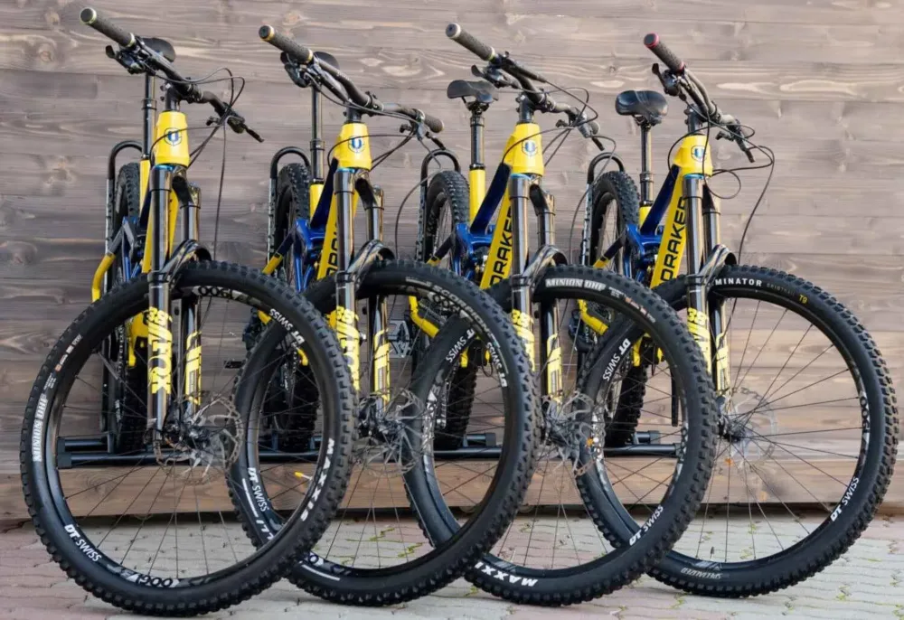 Bicicleta Second Hand Mondraker Superfoxy Carbon R – marime L Vezi acum