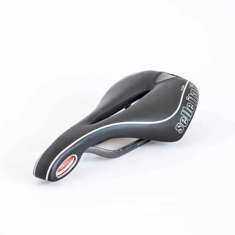 Sa Selle Italia Flite Flow carbon negru 170gr Reducere extra