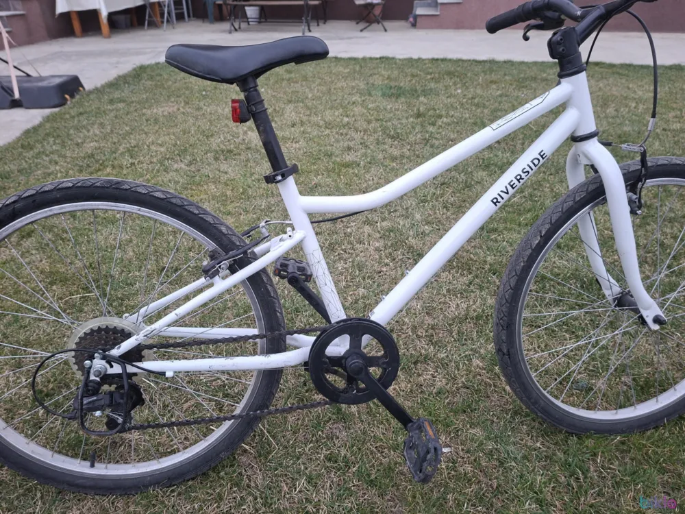 Noutate Bicicletă polivalentă Riverside 100 24" alb copii