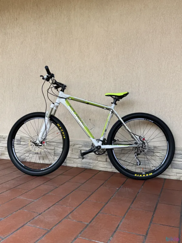 Bicicleta Cube LTD RFR, Deore XT/SLX, RockShox Reba, Formula RX Reducere