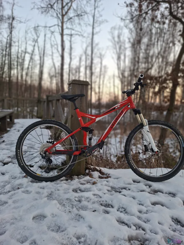 Calitate înaltă Specialized FSR XC Expert – trailová legenda, top stav