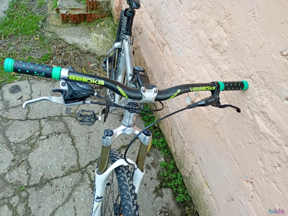 Ofertă specială Trek4300