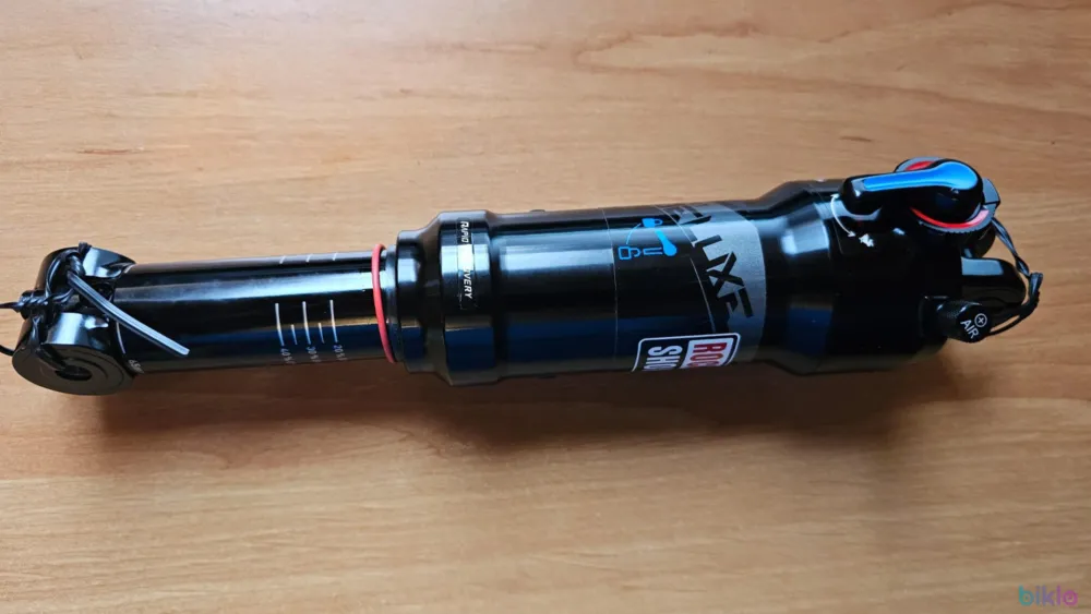 Vezi acum RockShox Deluxe RT Rapid Recovery